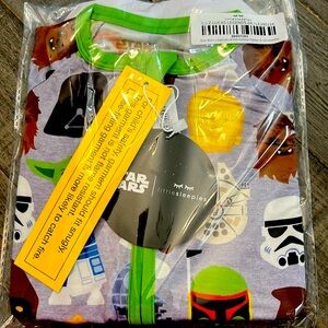 Star Wars little sleepies zippy nwt, 6-12 months